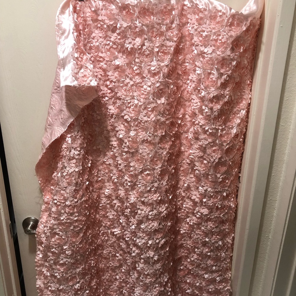 Pink fabric - Picture 3 of 6